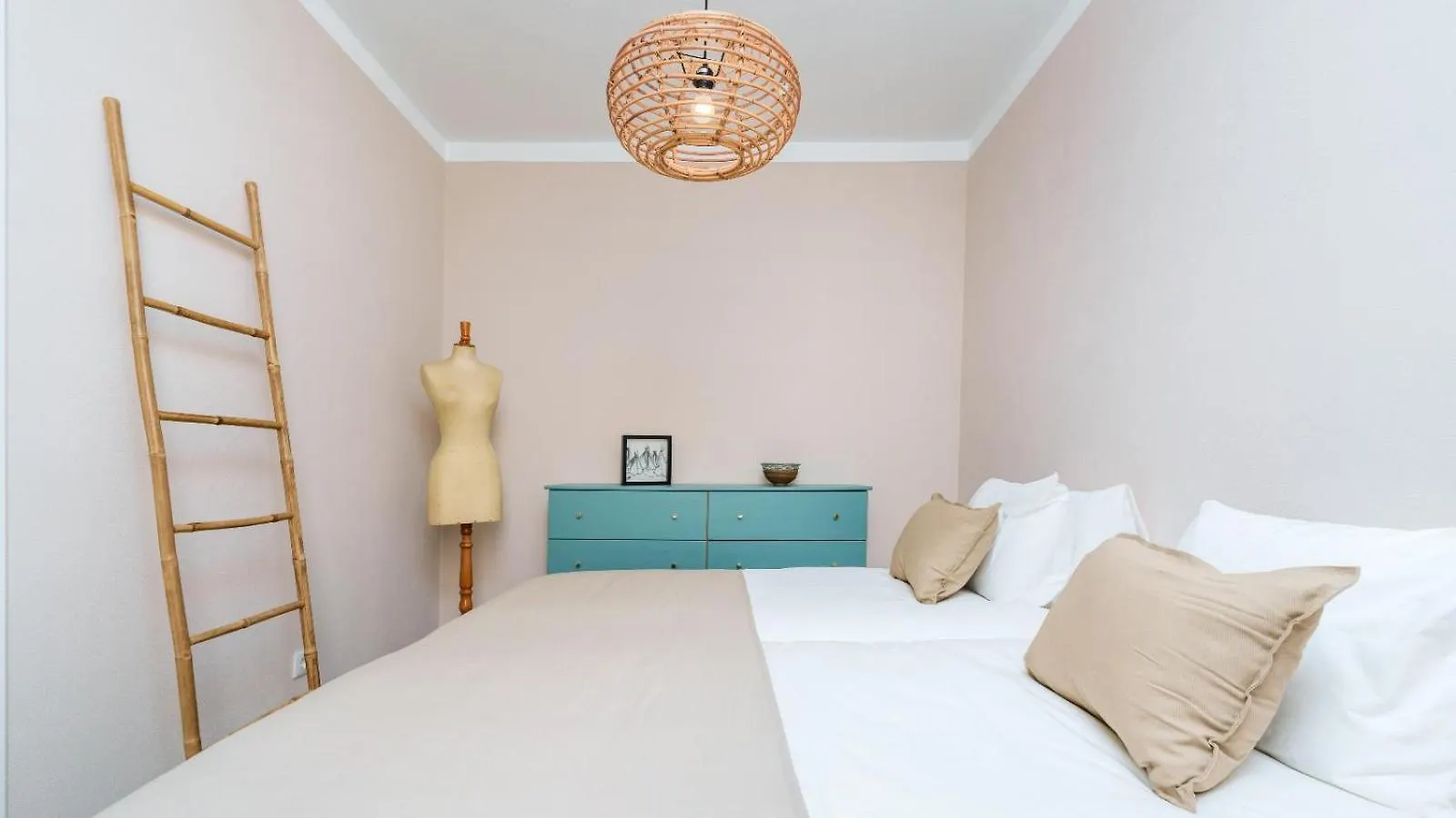 Holiday home Unique Beautifully Restored Town House Loule