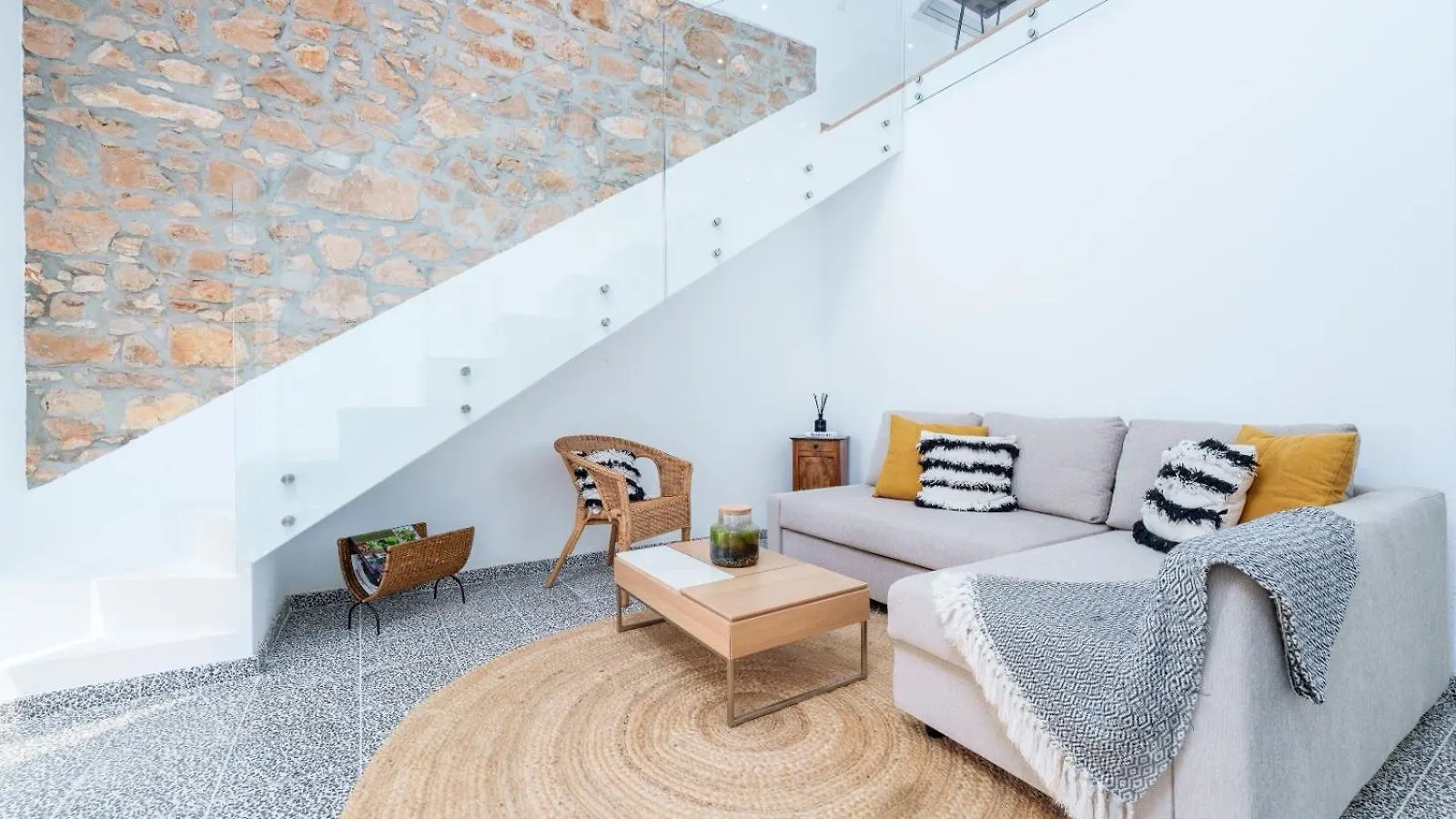 Unique Beautifully Restored Town House Loule Portugal